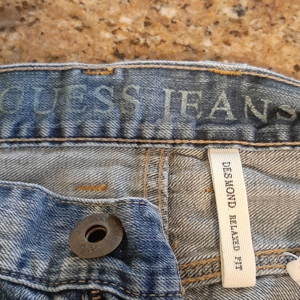 Guess jeans - Picture 2 of 4